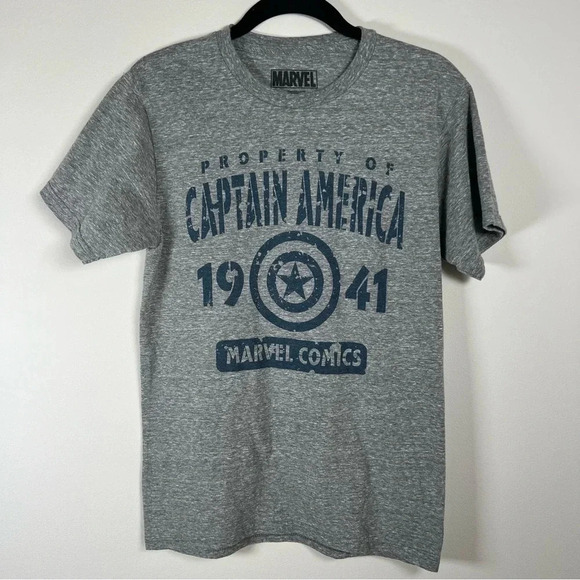 Marvel Mens Captain America Graphic T-Shirt Gray Heather Super Hero Comics Small - Picture 1 of 9